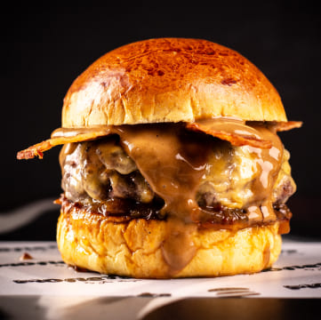 Ryan Motais Burger from the Moflete by Joe Burger burger joint in Madrid, Valencia and Cuenca, inspired by Beak & Trotter