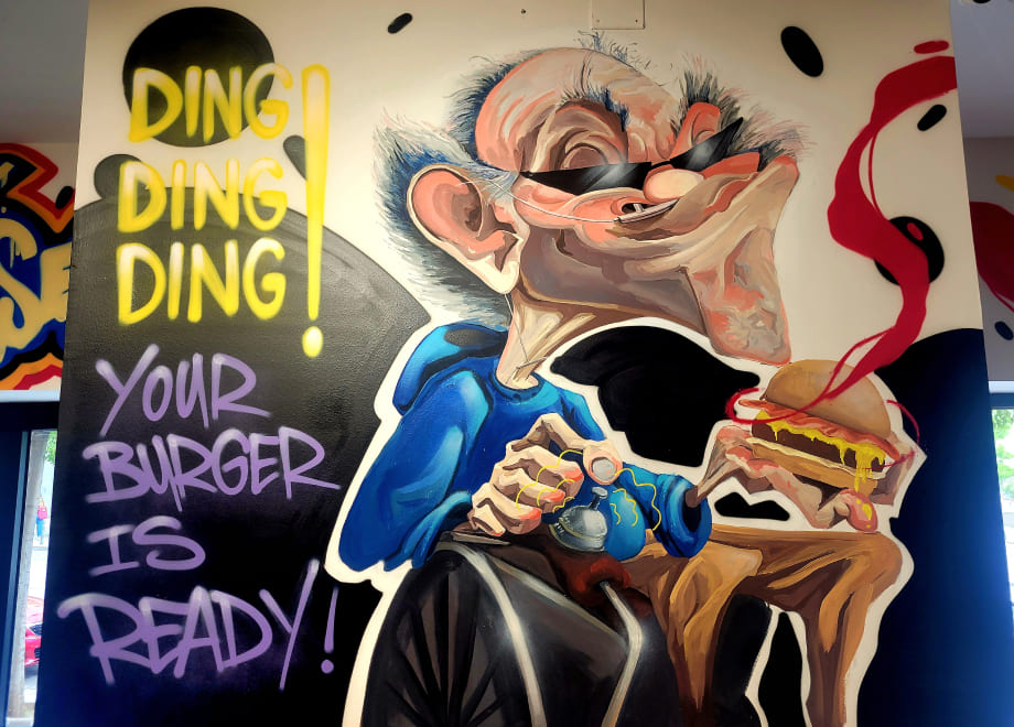 Graffiti of the Breaking Bad series created by @mawearte and @paucda_ for the Moflete by Joe Burger burger joint in Madrid, Valencia and Cuenca